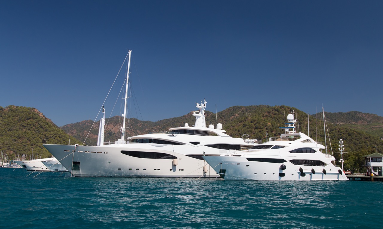 yachts-in-gocek-marina-turkey-2026-01-11-09-11-30-utc - Grande